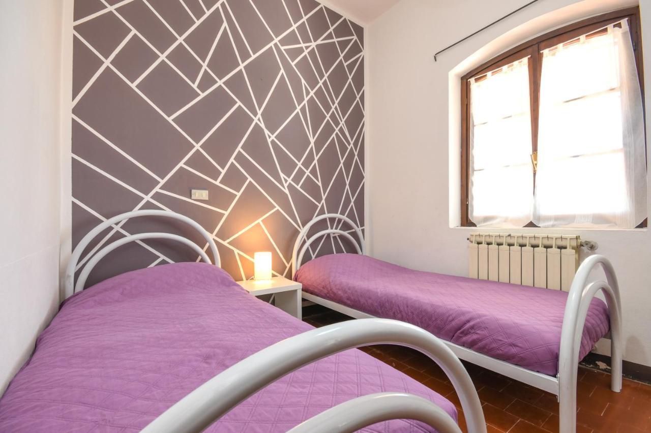 شقة Moniga del Garda  في Cascina Aurora المظهر الخارجي الصورة